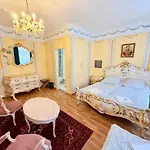 Casa Tempora *